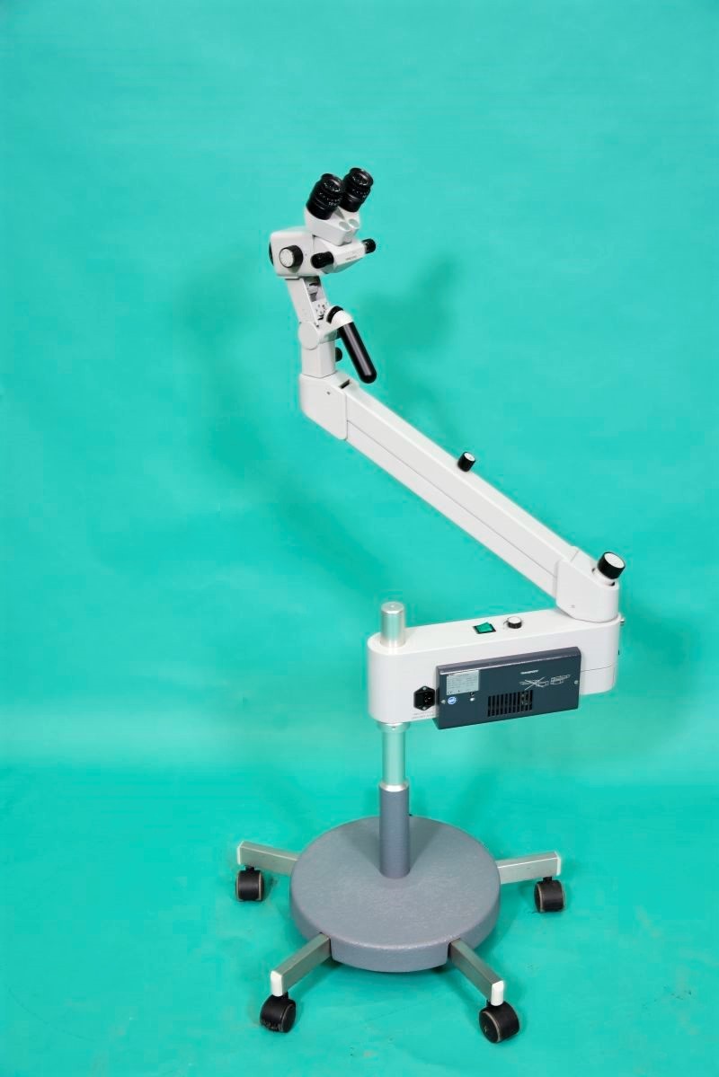 ZEISS OPMI 150-FC fahrbares Kolposkop - Komplettansicht