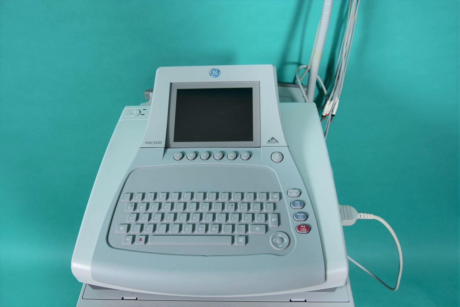 GE MAC 3500, 6-/12 Kanal EKG Gerät - Detailansicht GE MAC 3500, 6-/12 Kanal EKG Gerät - Detailansicht