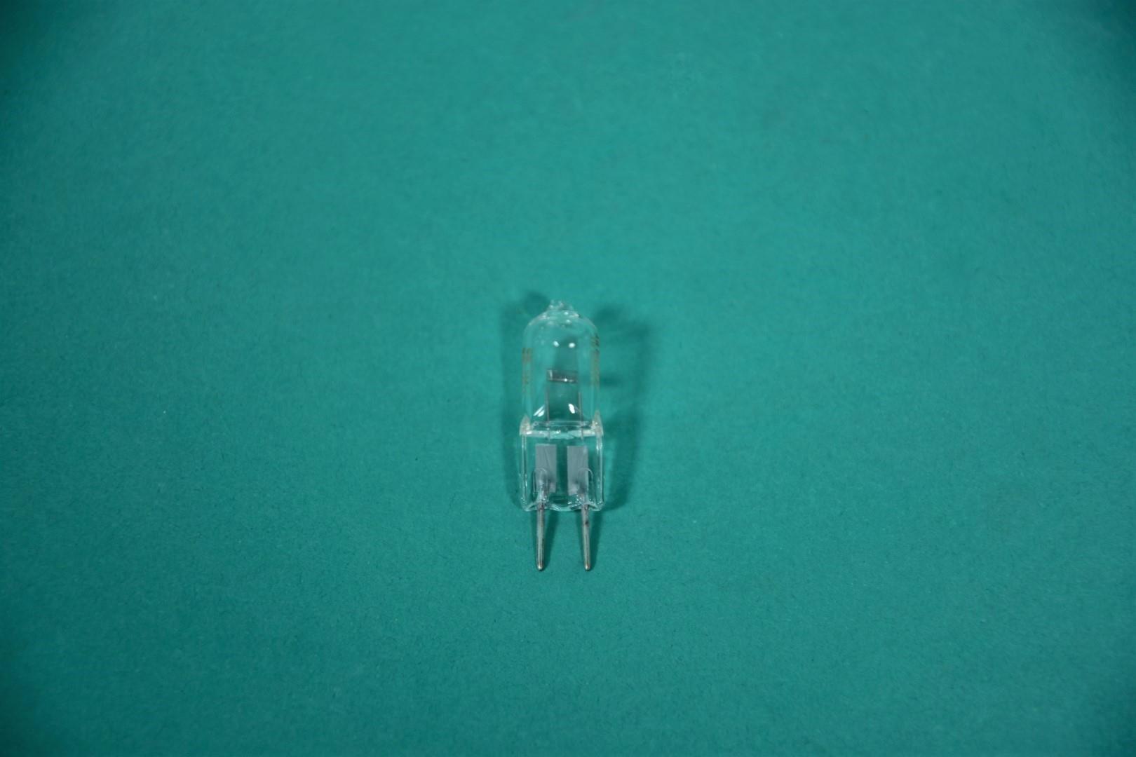 Halogen illuminant for HANAULUX 2000 series