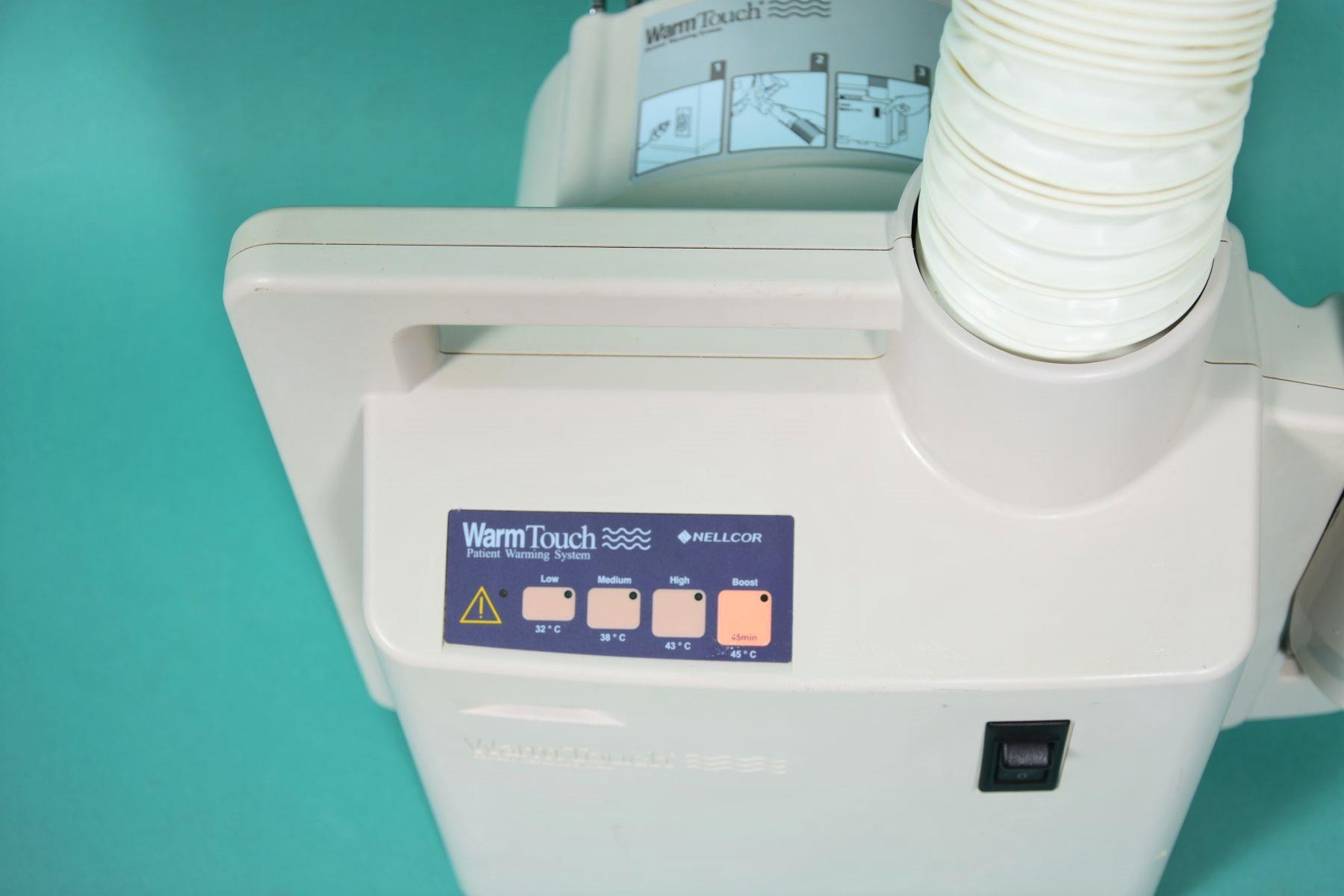 NELLCOR WarmTouch 5900. Patientenwärmesystem. Detailansicht Bedienfeld