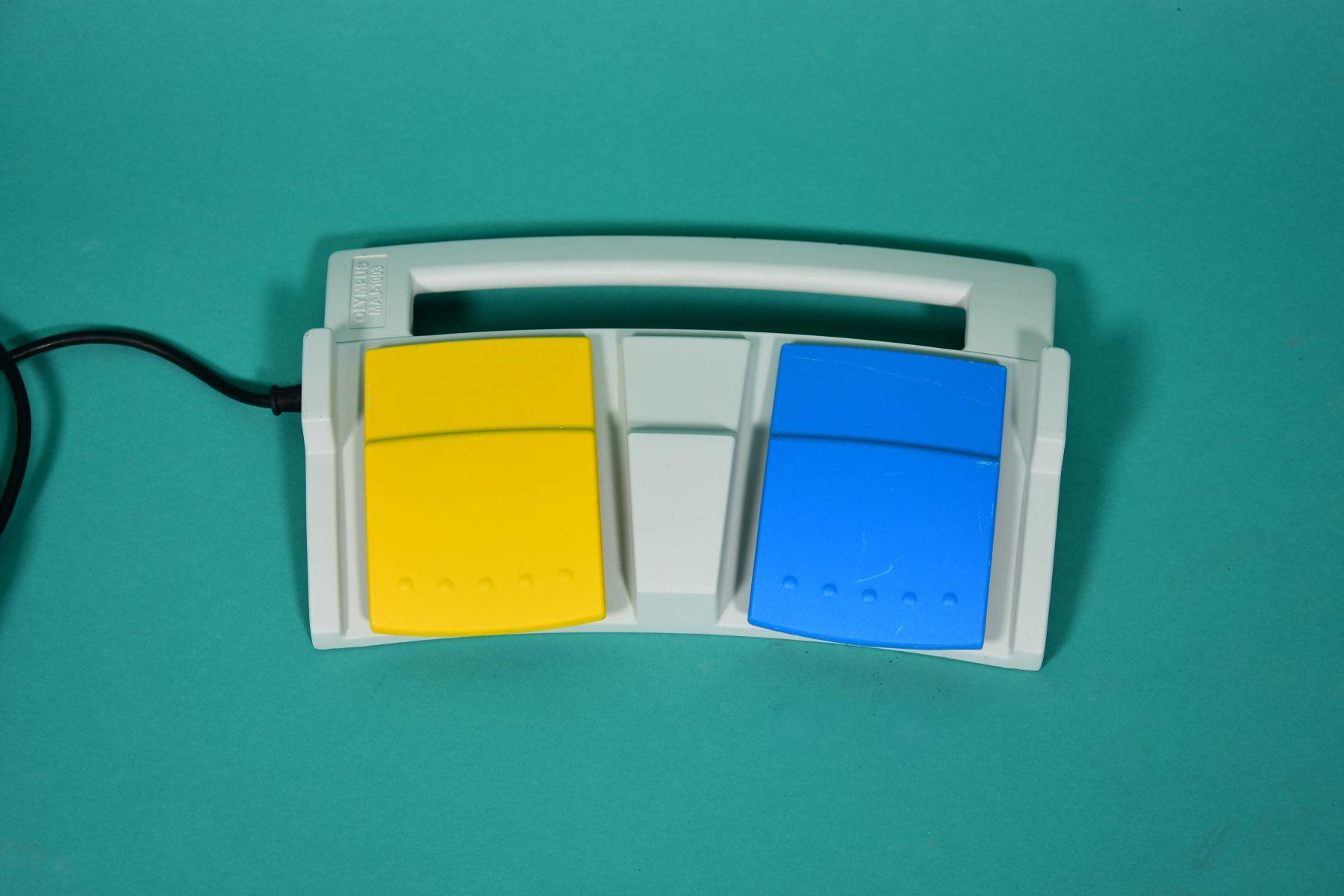 OLYMPUS MAJ-1003, Doppelpedalfusschalter