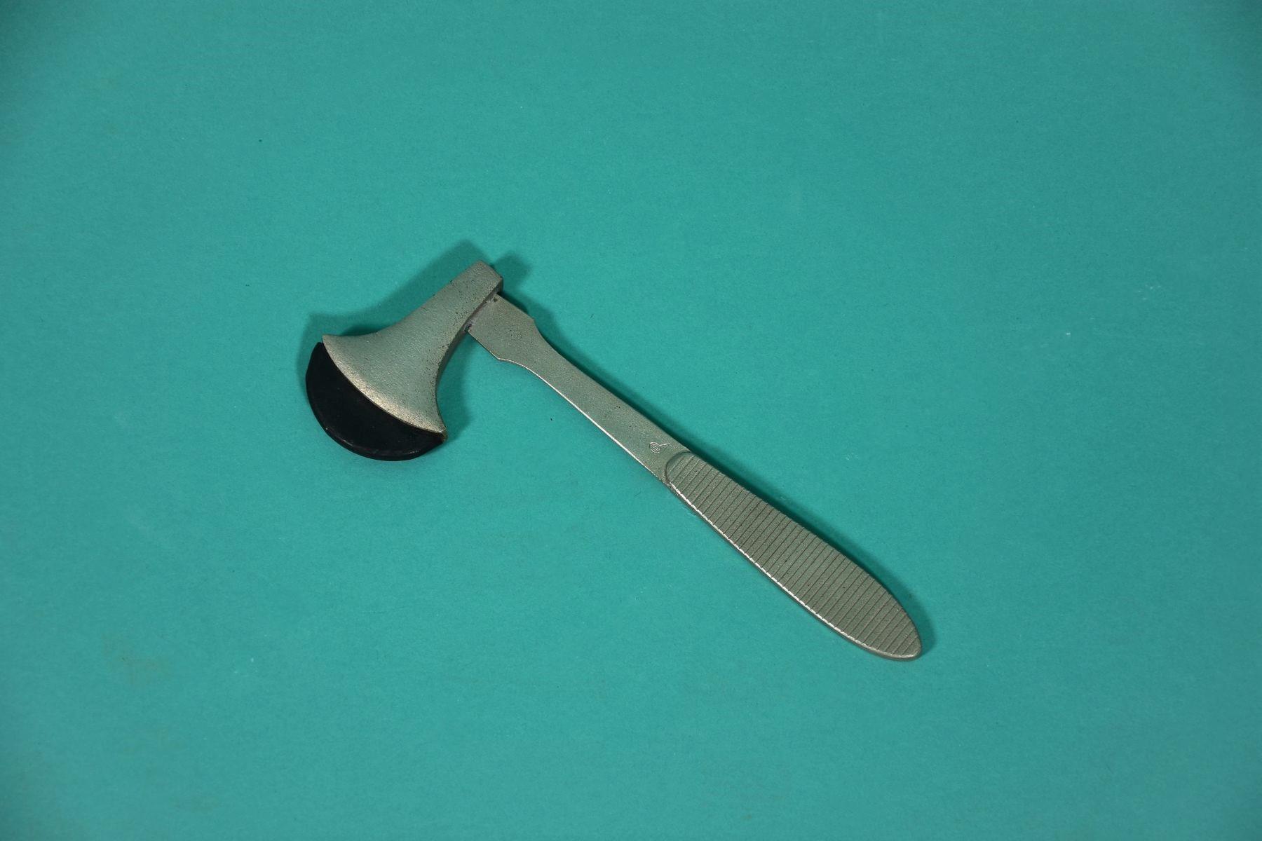 Reflex hammer, used Medical antique!