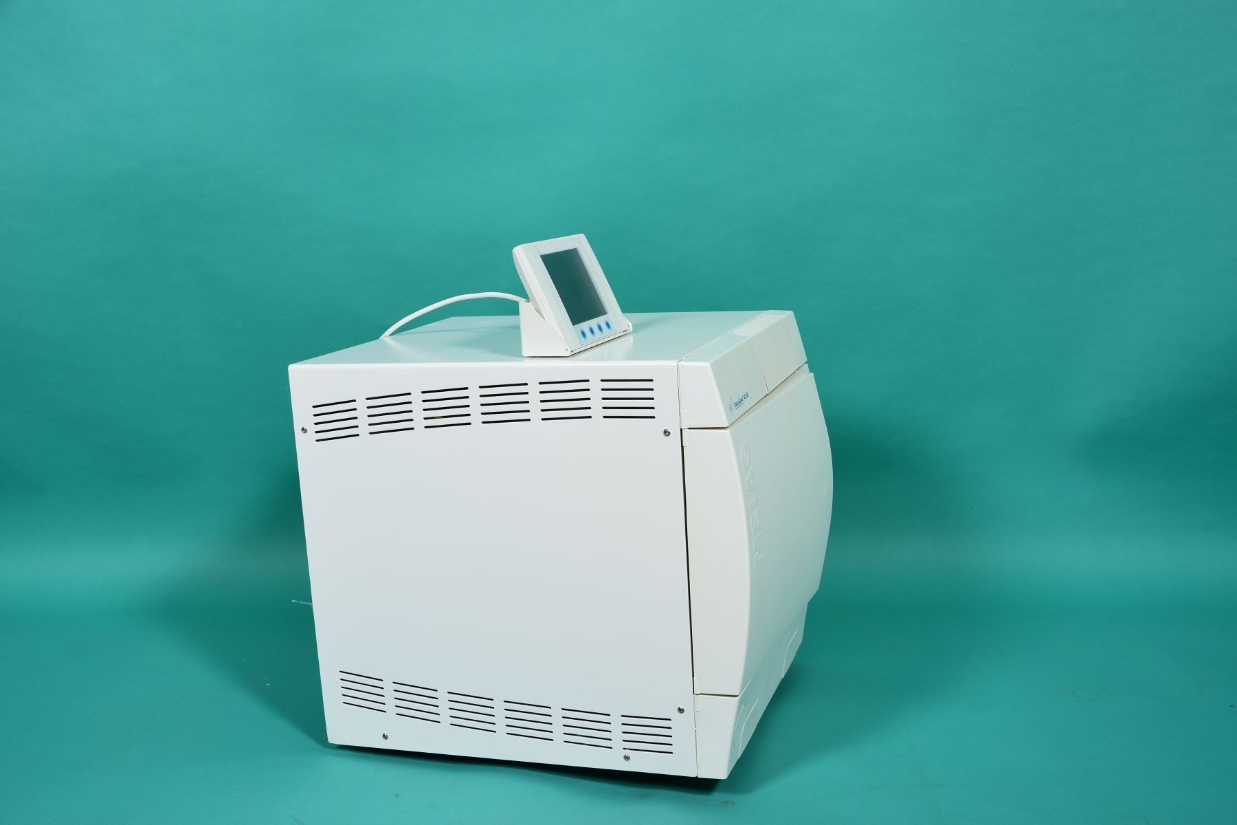 MELAG Vacuklav 40B: autoclave de classe B avec écran externe