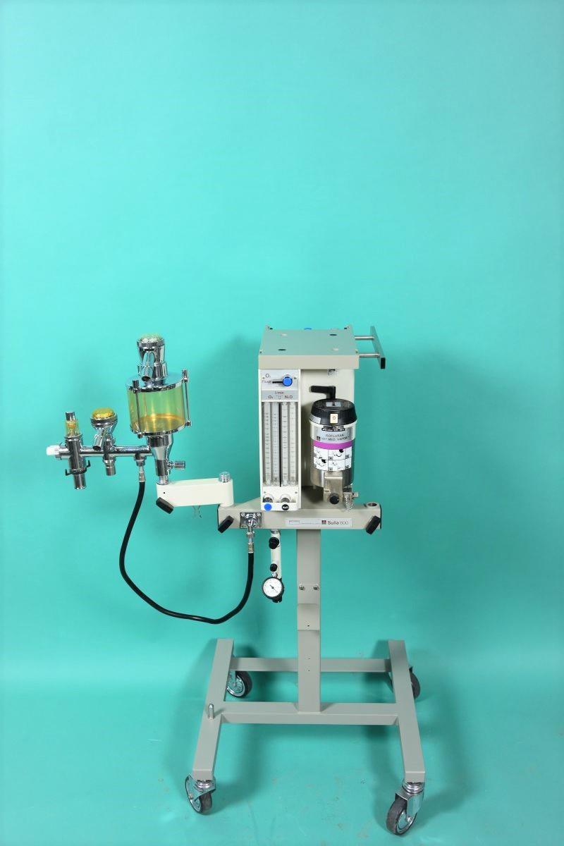 DRÄGER Sulla 800  fahrbares Narkosegerät