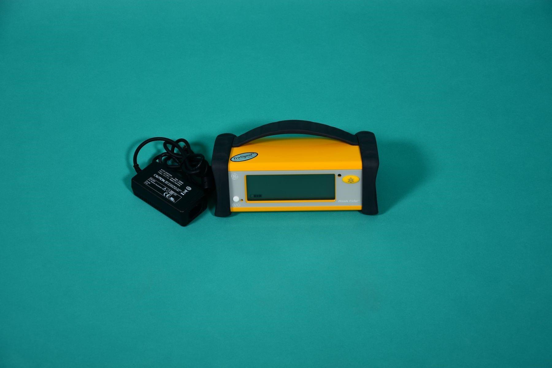 OHMEDA TruSat pulse oximeter. Portable device