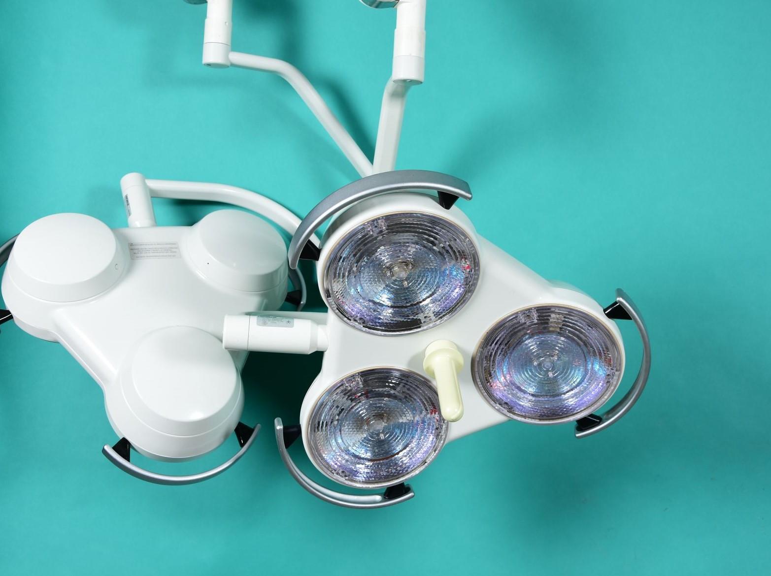 HANAULUX 2003 duo OP-Leuchte HANAULUX 2003 duo OP-Leuchte