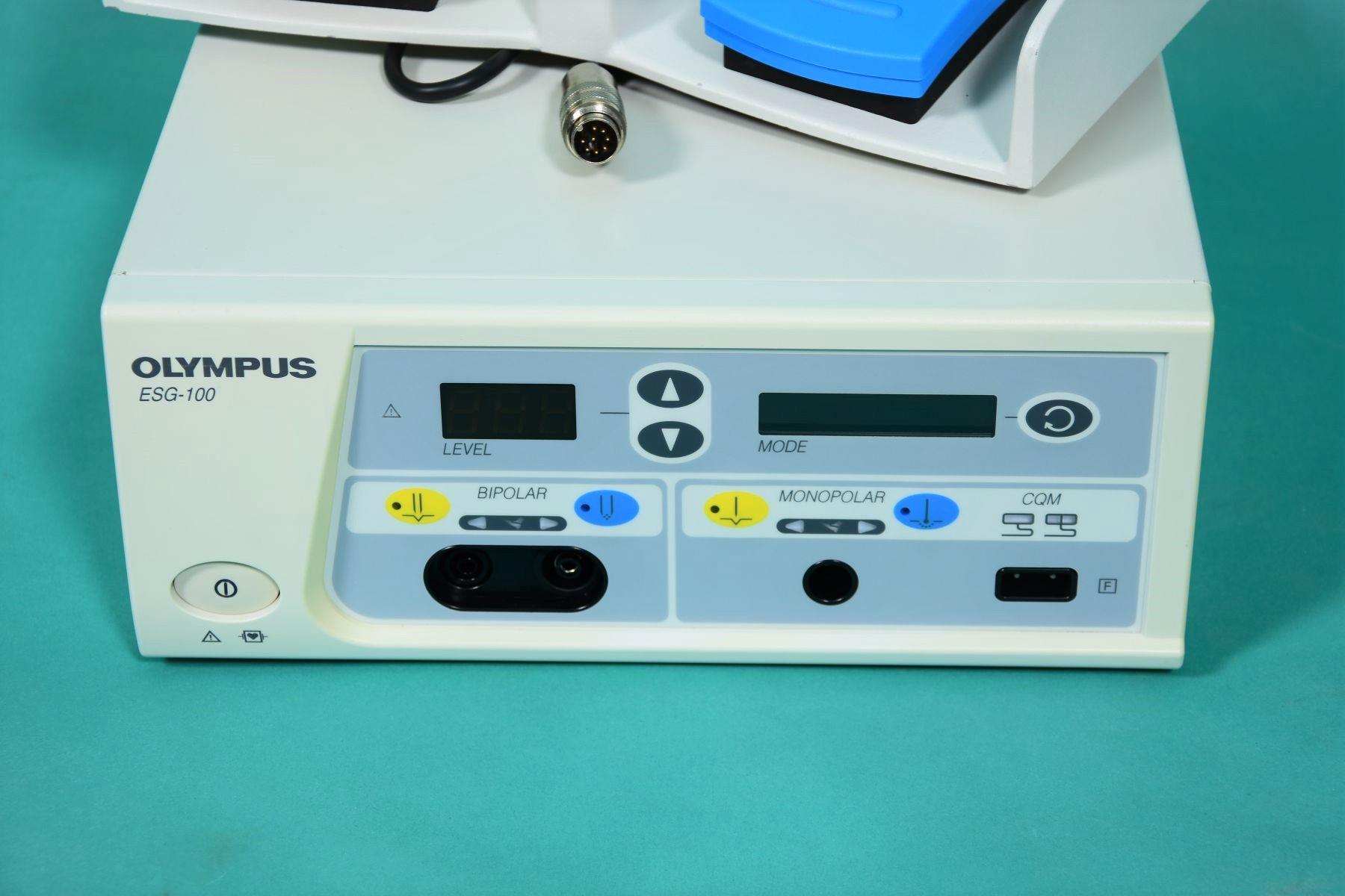 OLYMPUS ESG-100 Endoskopisches HF-Chirurgiegerät - Detailansicht Front