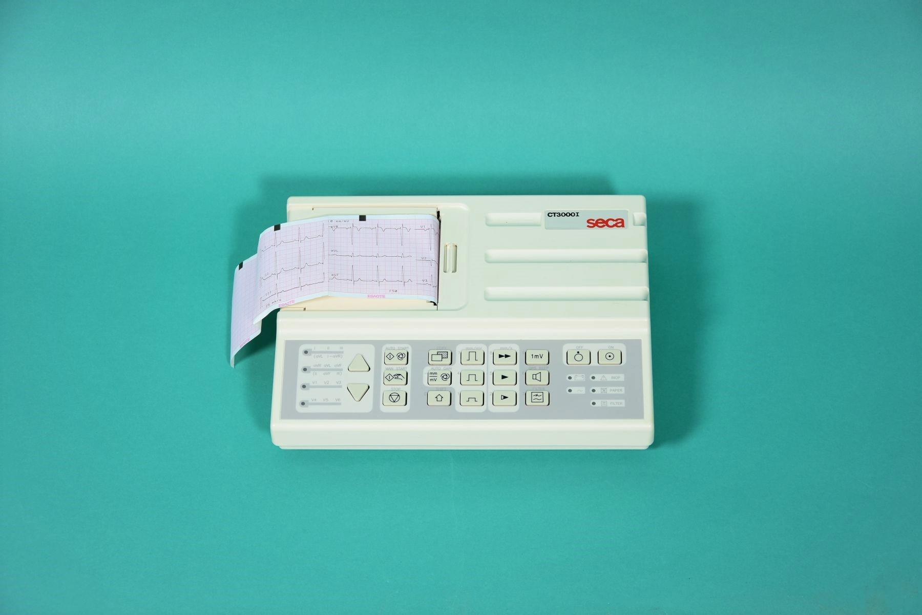 SECA CT 3000, 3-/6-Kanal EKG Gerät SECA CT 3000, 3-/6-Kanal EKG Gerät