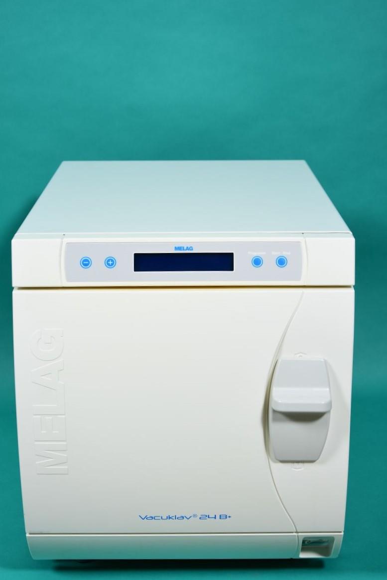 MELAG Vacuklav 24B+ B-Klasse Autoklav - Vorderansicht