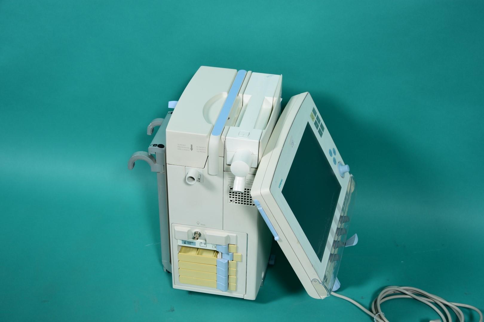 SIEMENS Servo-i f. Erwachsene Halterung für Normschiene -Seitenansicht SIEMENS Servo-i f. Erwachsene Halterung für Normschiene -Seitenansicht