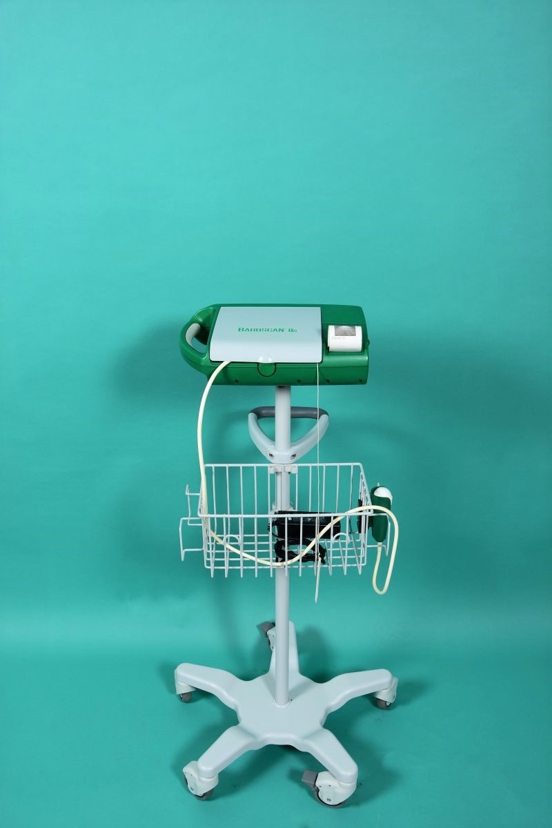 BARD BARDSCAN IIS, portable ultrasound scanner on trolley, with