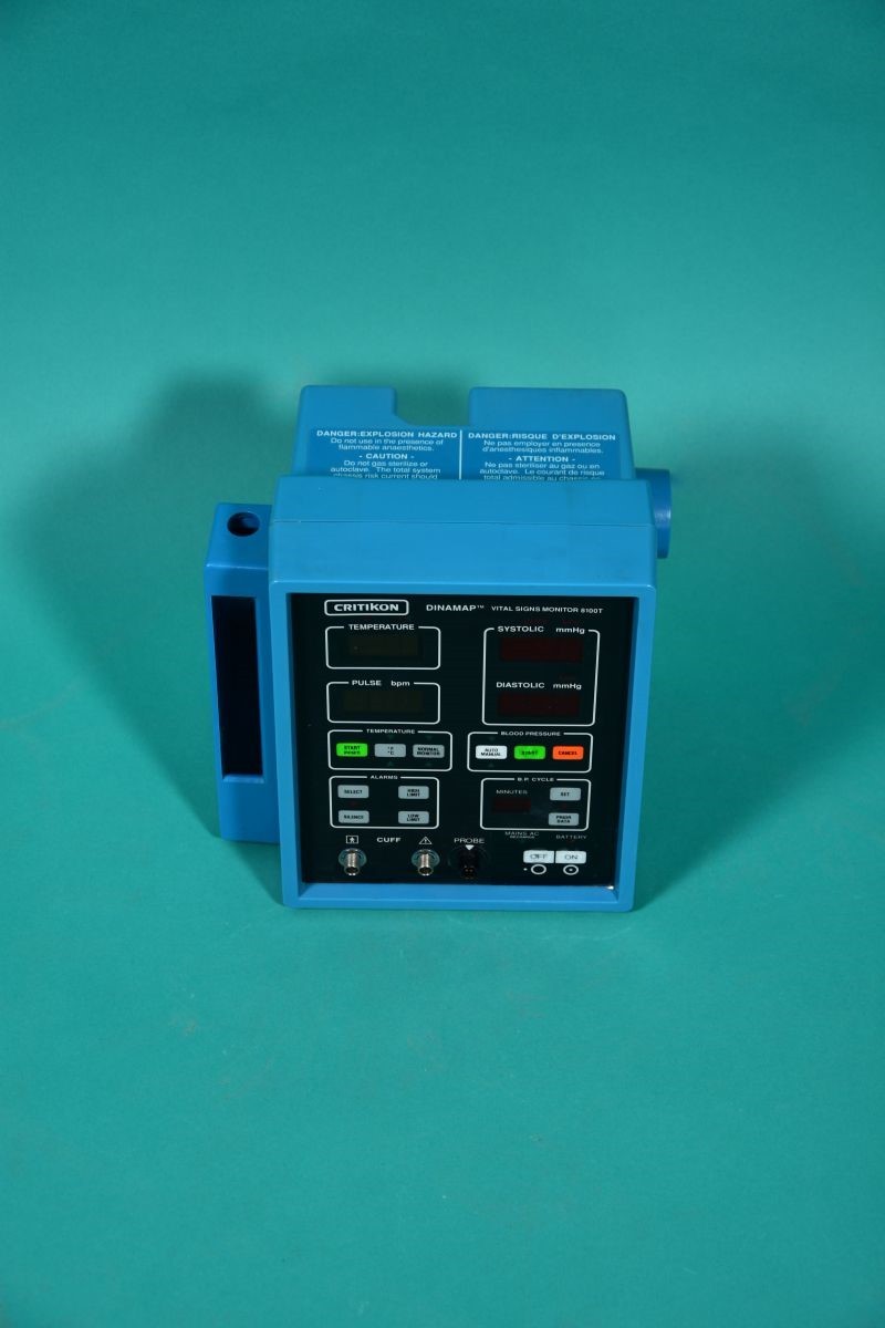 CRITIKON Dinamap 8100 Vital Data Monitor