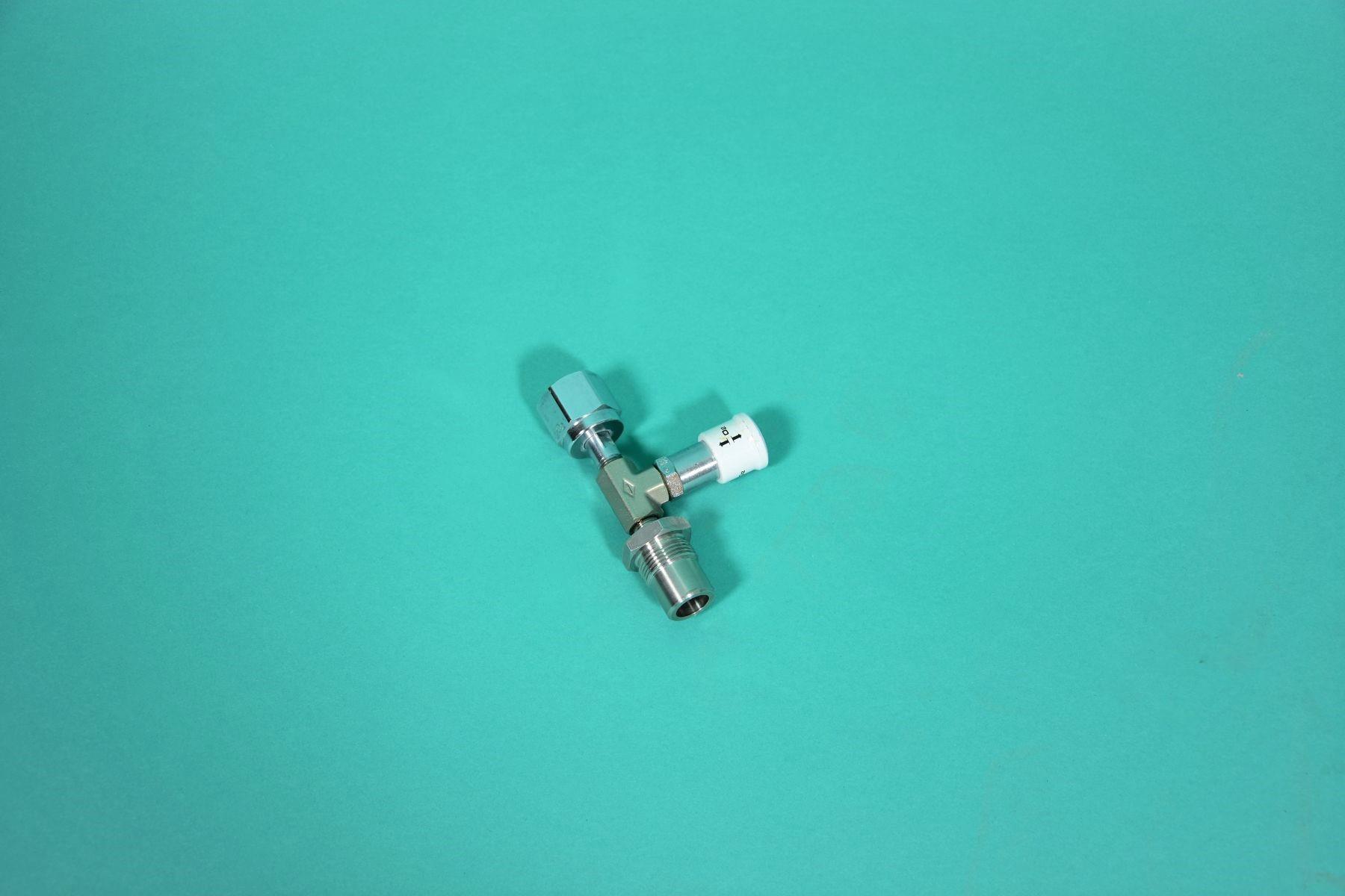 DRÄGER O2 switch NIST with O2 quick coupling,