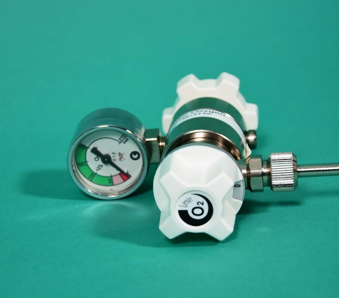 GCE Mediselect O2 pressure reducer, adjustable