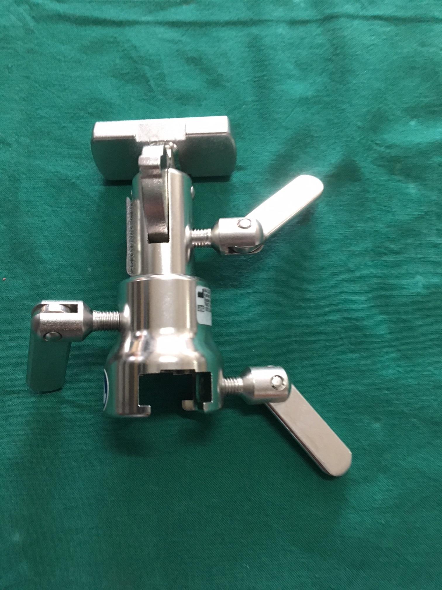 MAQUET 1150.59 AC Befestigungskloben für Normsch