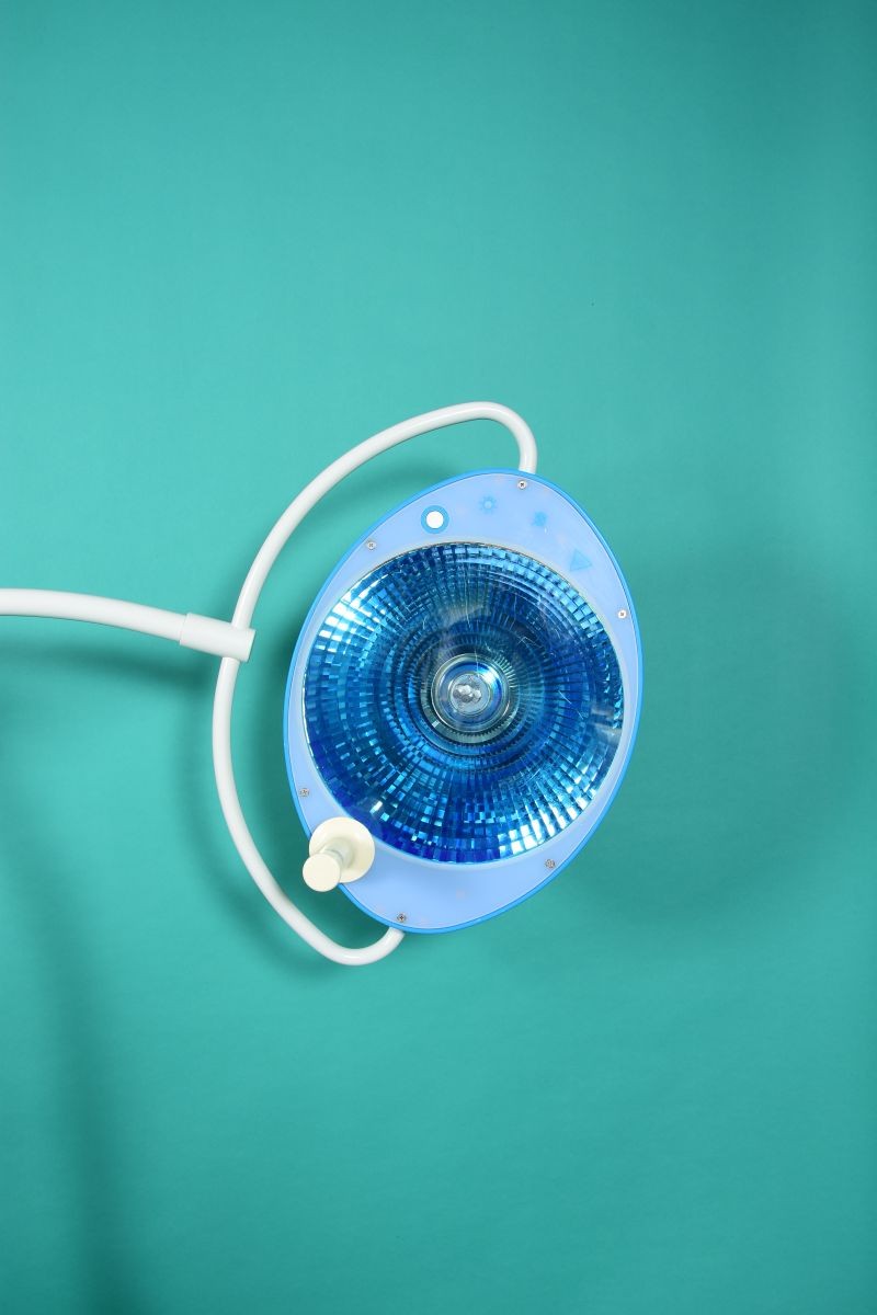 HANAULUX blue 80,  fahrbare OP-Leuchte - Detailansicht Leuchtenkörper