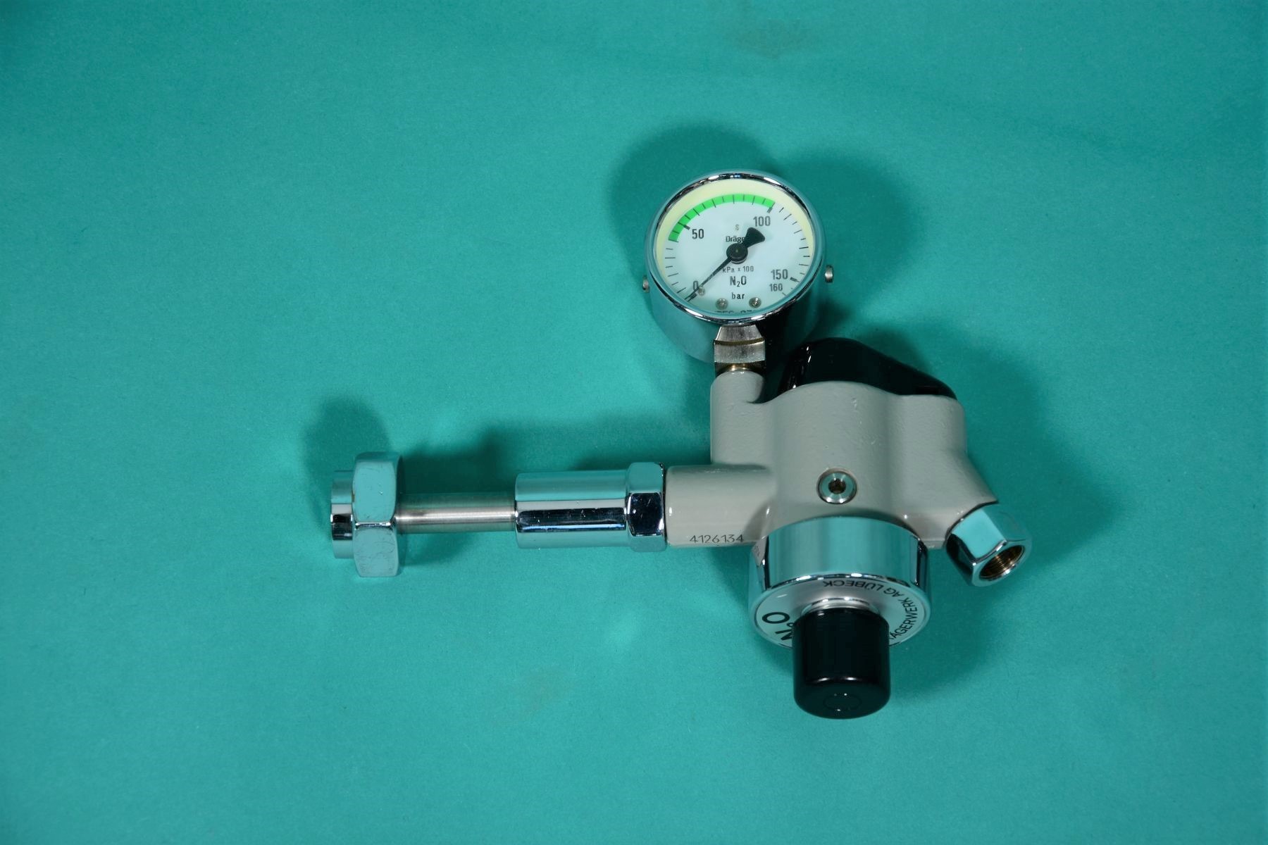 DRÄGER pressure reducer for nitrous gas