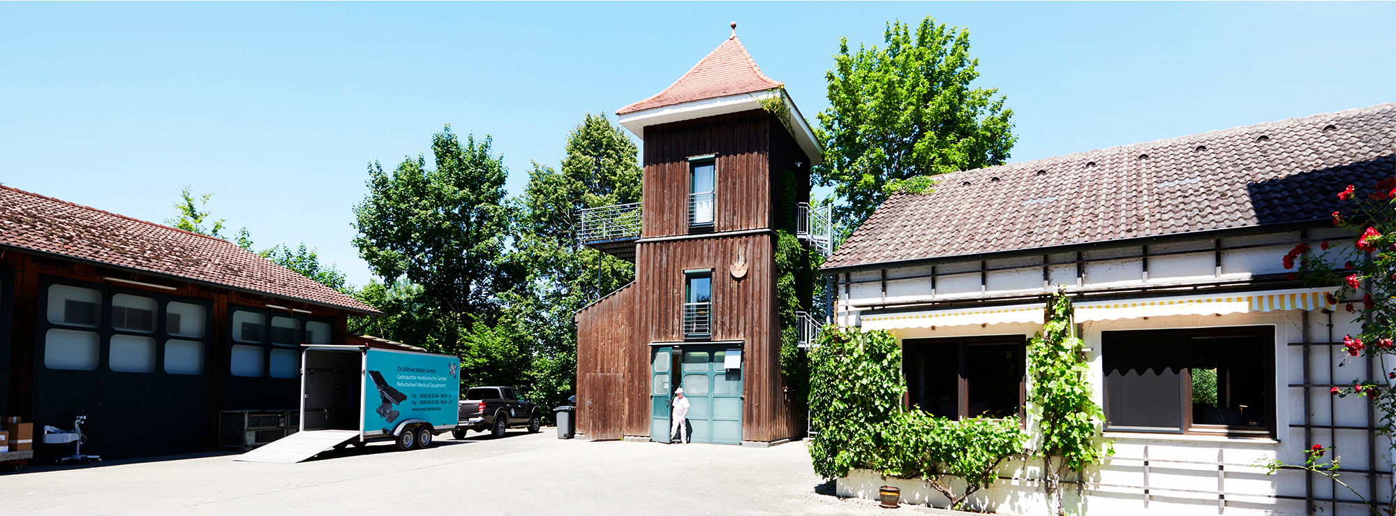 Unser aktuelles Sortiment können Sie in unserer 1000 m2 großen Ausstellung auf unserem Betriebsgelände besichtigen.