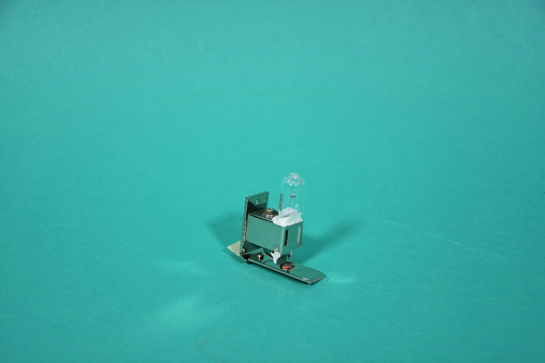 HALOGEN LIGHT FITTLE for Leica and Wild surgical